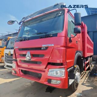 In Stock Used 20-Ton SINOTRUk HOWO 6×4 10 Wheels Tipping Truck Suitable for Peru
