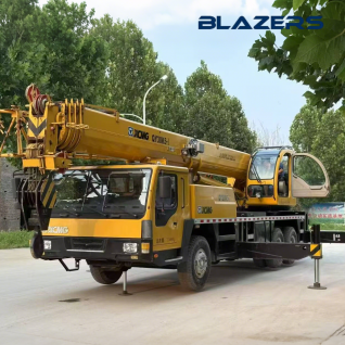 High Quality Secondhand 30-Ton XCMG Truck Crane Suitable for Guyana