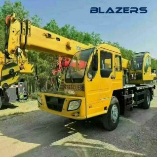 Used High-Performance XCMG QY12B5 12-Ton Truck-Mounted Crane for Colombia