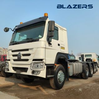 New 380HP SINOTRUCK HOWO 10 Wheels Tractor Truck To Ghana