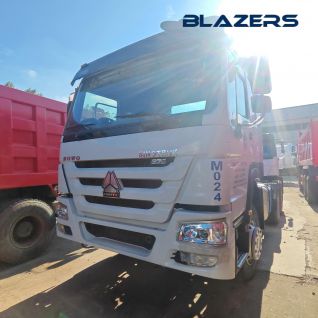 In stock Used Sinotruk HOWO 6X4 10 Tyre Tractor Truck 375HP Right Hand For Long-Distance Transport